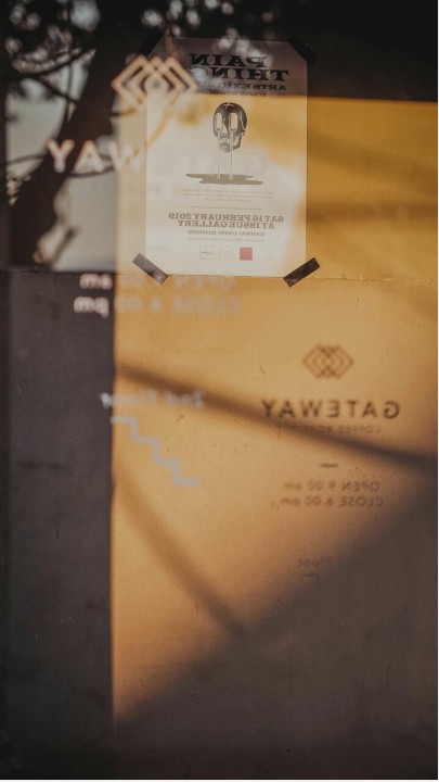 Warehouse consolidation area